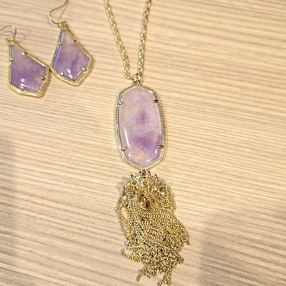 Kendra Scott amethyst necklace and earrings